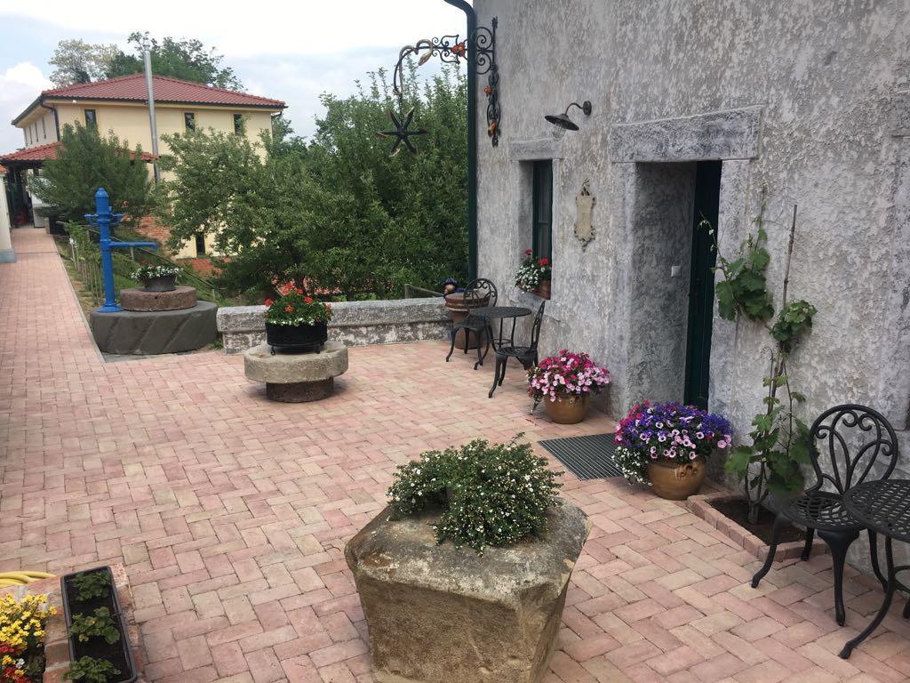 Boutique Hotel Pri Mlyne ロゾルノ エクステリア 写真